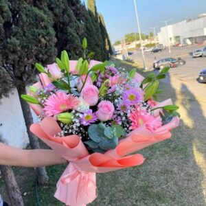 Romance Floral Lirios 💐