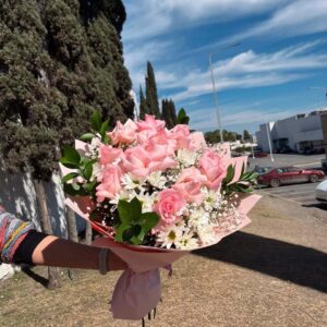 Rosas y Margaritas 🌸